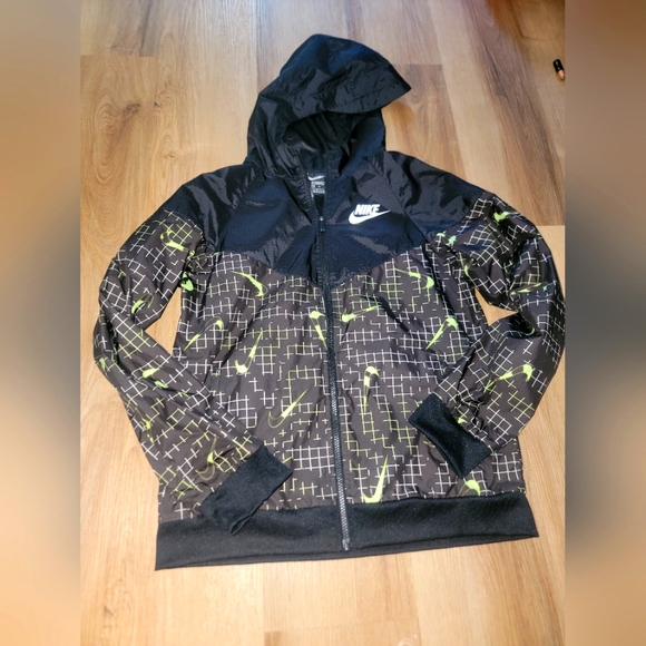 Nike jacket size xl youth - Picture 1 of 4